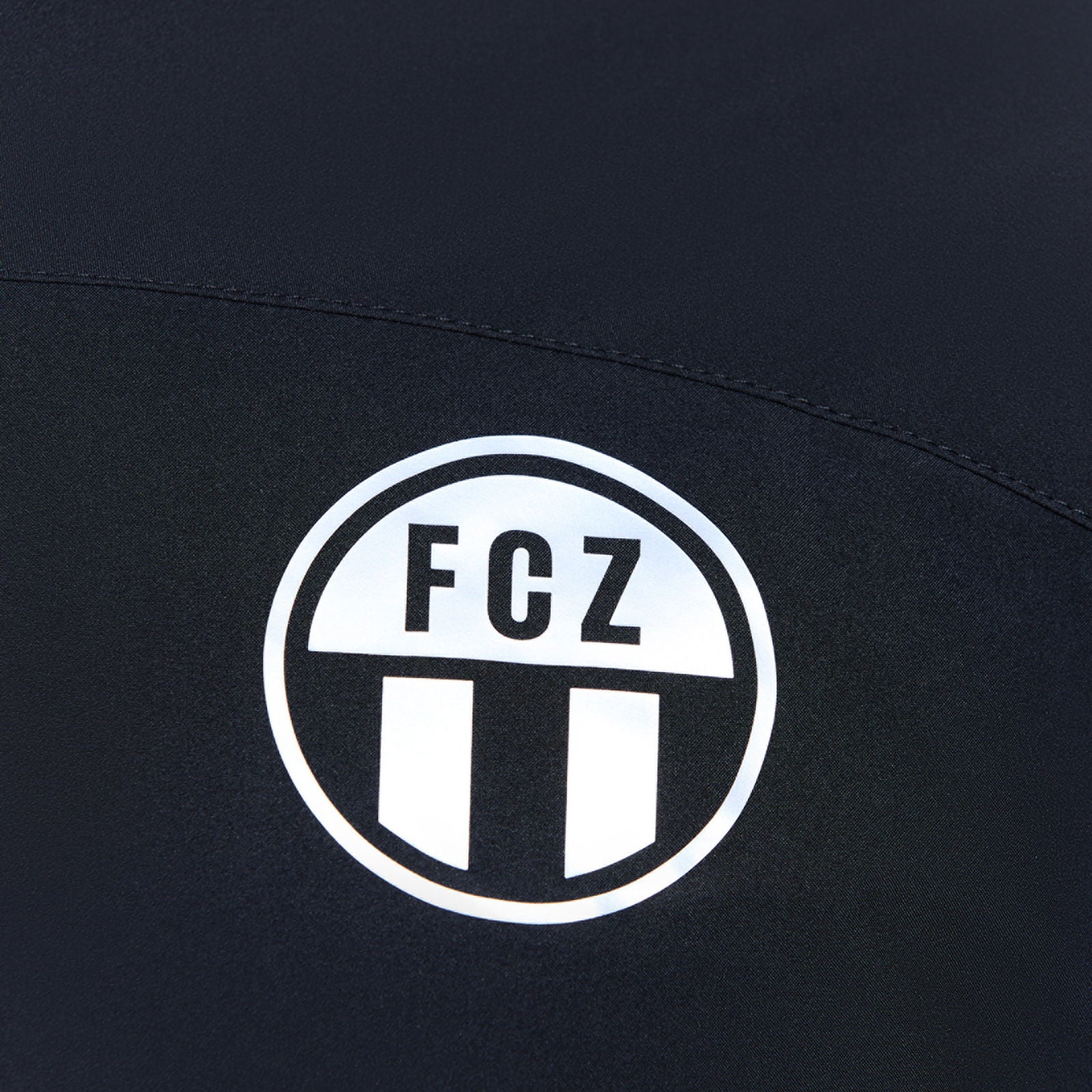 jacke-bench-25/26-jacken