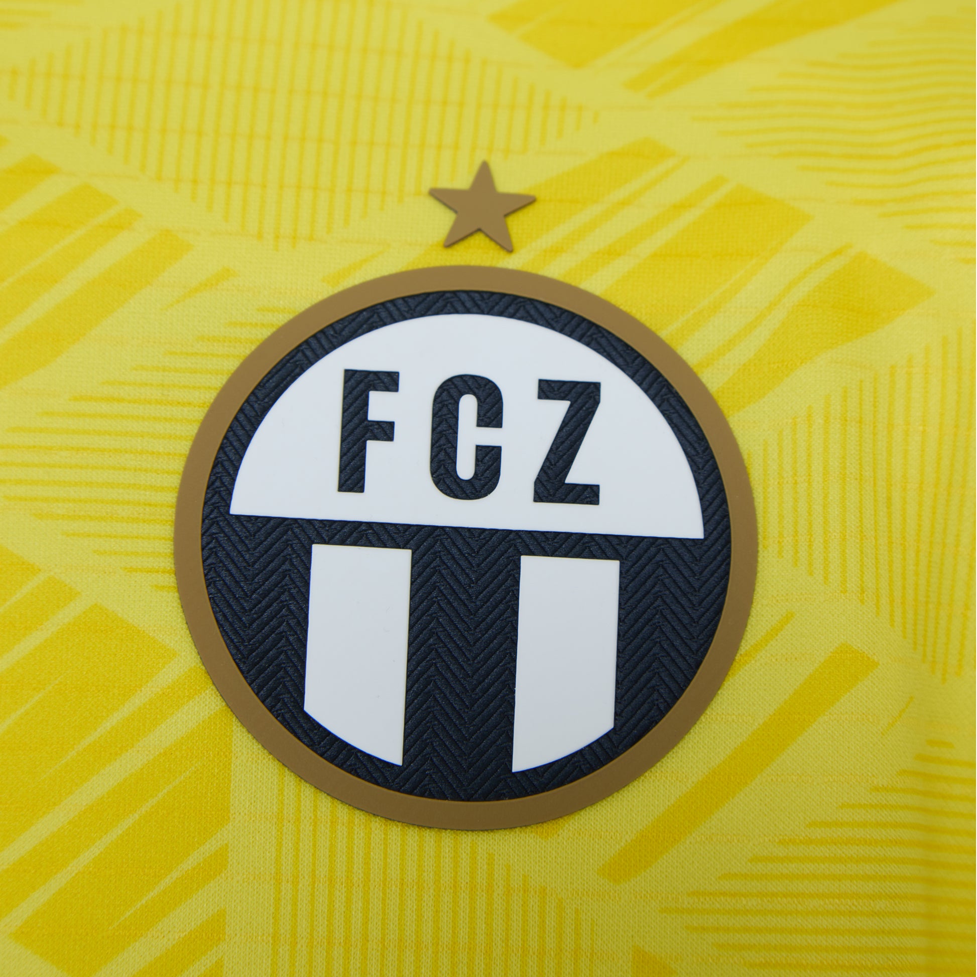 trikot-goalie-heim-25/26-kids-match-kit