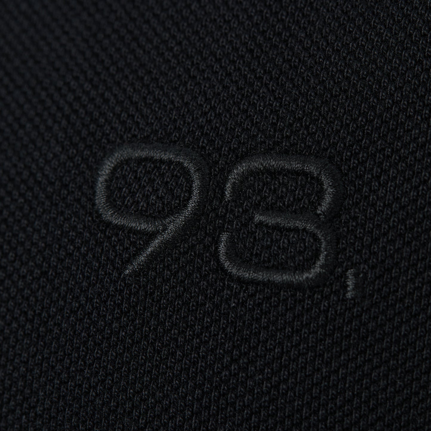 93. Polo Piqué Noir