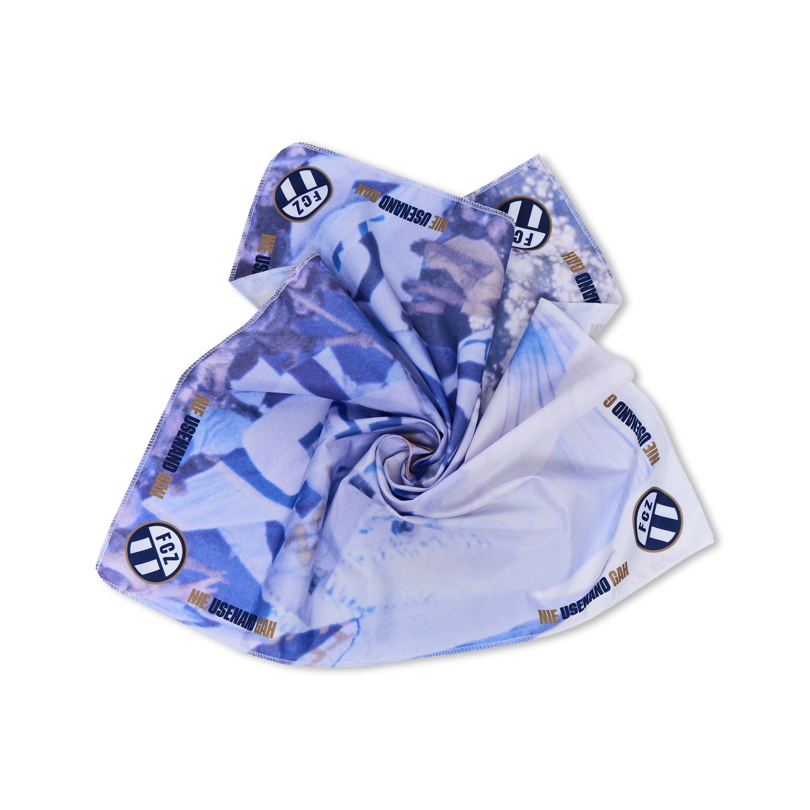 bandana-fcz-fahnenmeer-mützen-&-caps-