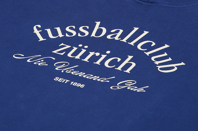 hoodie-fussballclub-zürich-woman-hoodies-&-zipper