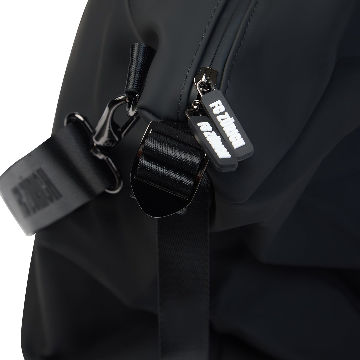 weekender-fc-zürich-black-taschen-&-rucksäcke